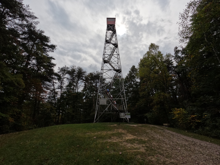 Hocking Hills State Forest Firetower: Beautiful Views of Fall