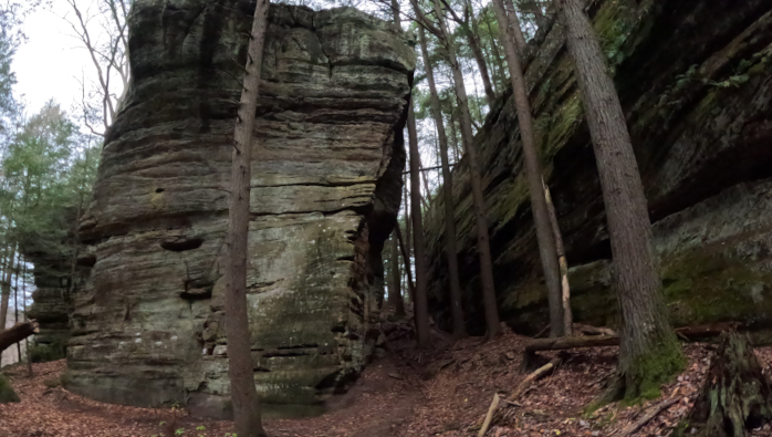 Trail to Balanced Rock/Devil's Tea Table: Hocking State Forest in Ohio's Hocking Hills