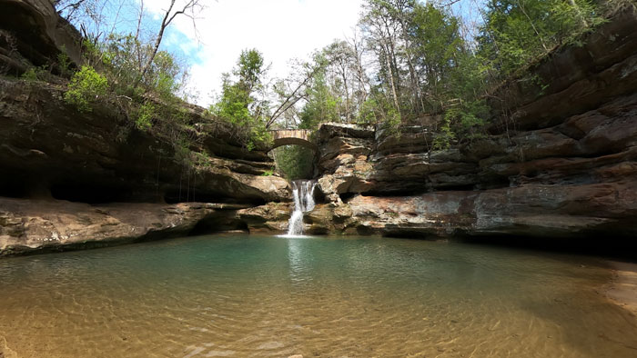 One way loop trail Upper Falls- Old Man's Cave.