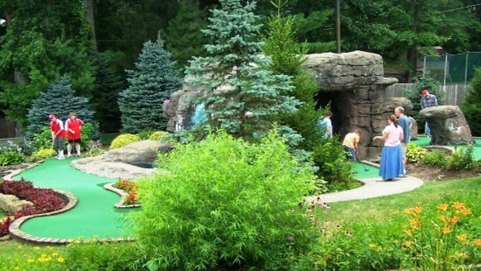 Adventure Golf in the Grove and Treehouse Treats and Treasures